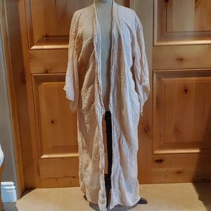 NWOT Bell Sleeve Lightweight Peach Lounging Robe